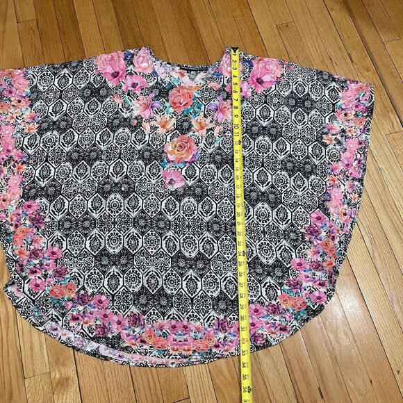 Tolani Collection Floral Caftan Poncho Blouse Womens Size XL Boho Lightweight - Picture 10 of 13